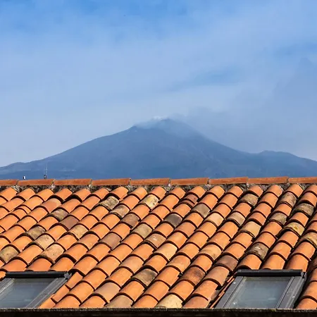 Dimora Lupo_lifestyle Alojamento de Acomodação e Pequeno-almoço Catânia